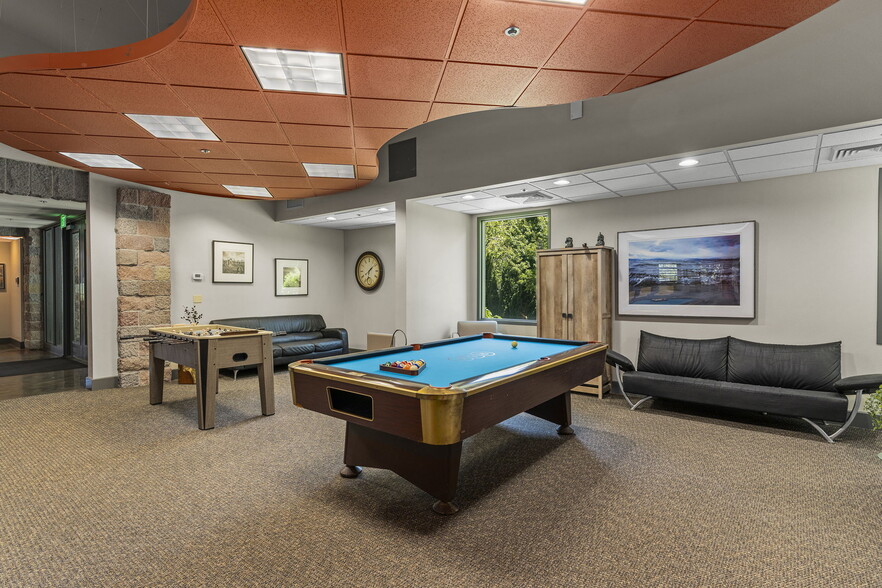 More Photos Of 6160 Plumas St, Reno Office For Lease