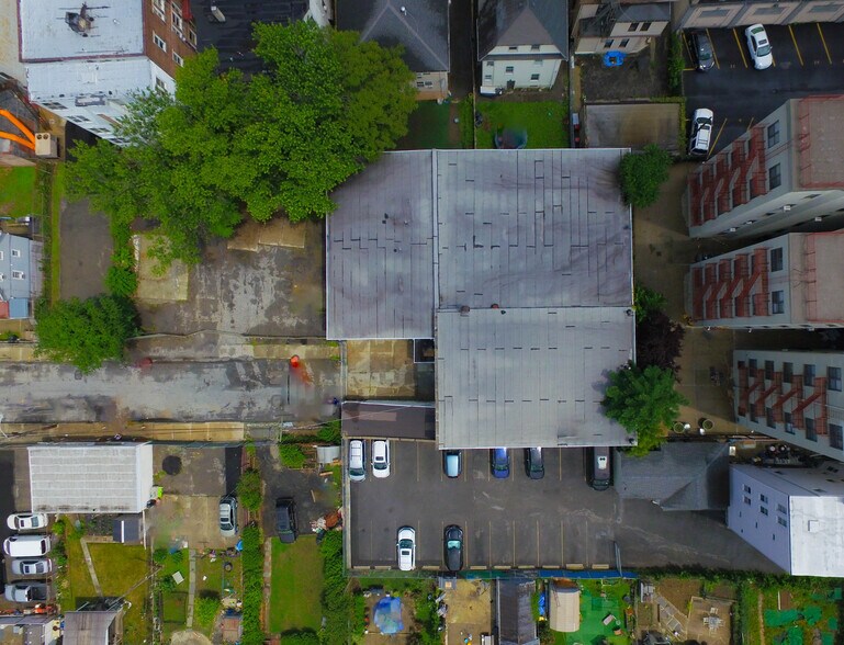 More Photos Of 18 Morris Pl, Yonkers Manufacturing For Sale