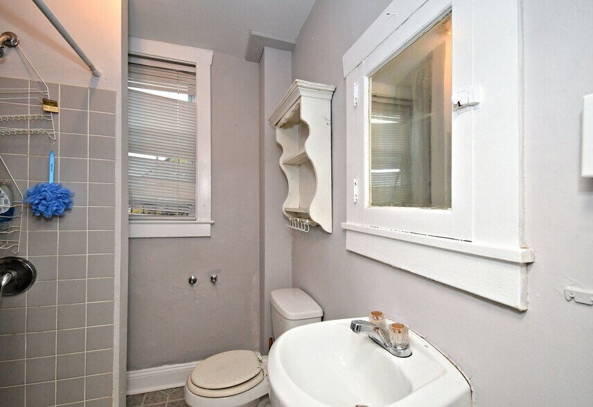 More Photos Of 101 E Main St, Lansdale Apartments For Sale