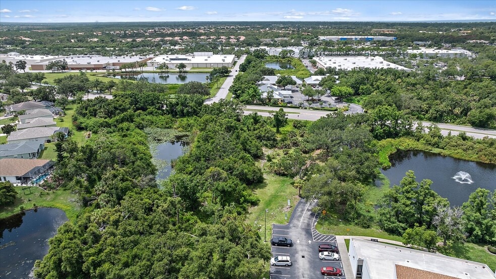 More Photos Of 4141 Woodmere Park Blvd, Venice Land For Sale