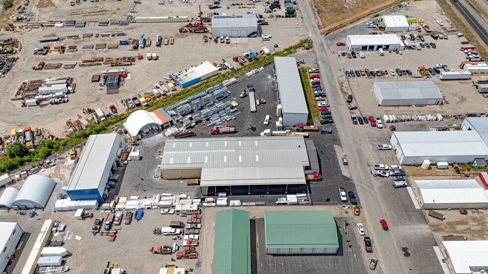 More Photos Of 4132 N Haroldsen Dr, Idaho Falls Warehouse For Sale