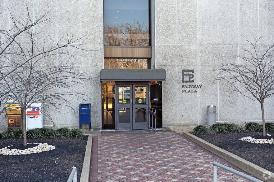 More Photos Of 2600 Philmont Ave, Huntingdon Valley Medical For Lease