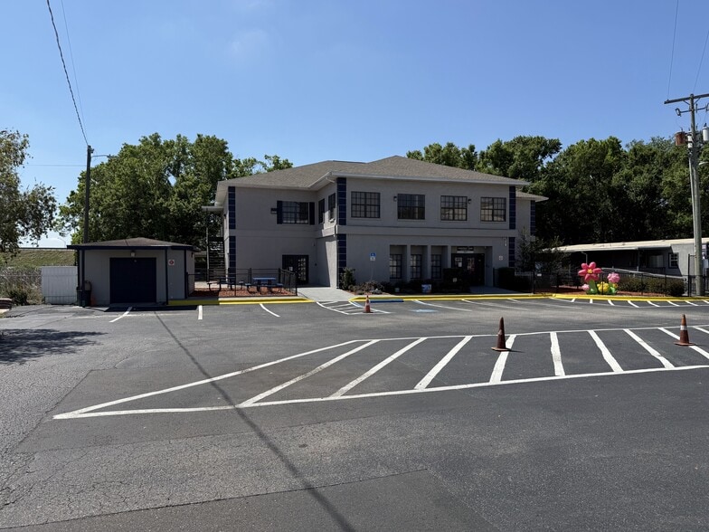 More Photos Of 1511 S US Highway 301, Tampa Office For Sale