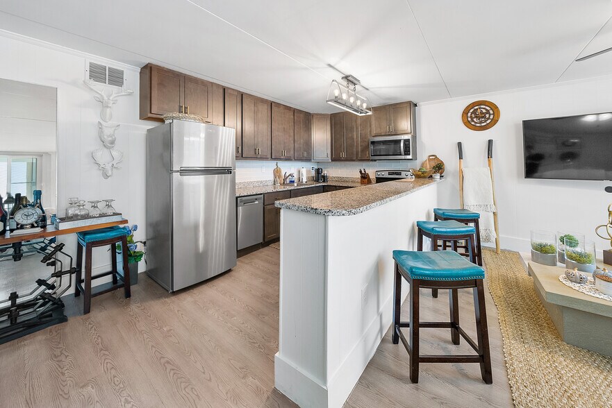 More Photos Of 480 Santa Rosa Blvd, Fort Walton Beach Apartments For Sale