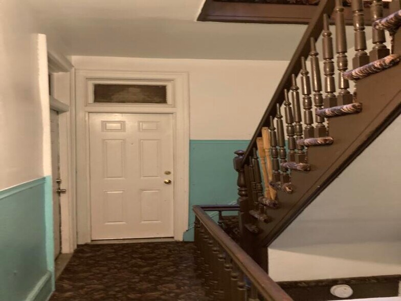 More Photos Of 466 Prospect Pl, Brooklyn Apartments For Sale