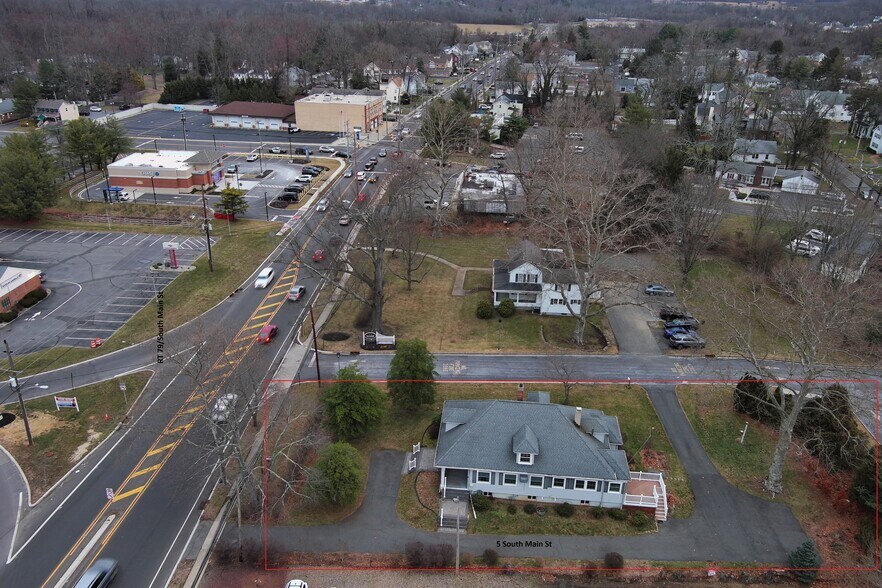 More Photos Of 5 S Main St, Marlboro Office For Sale