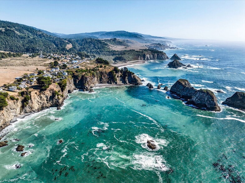 More Photos Of 5920 CA-1, Elk Hotel For Sale