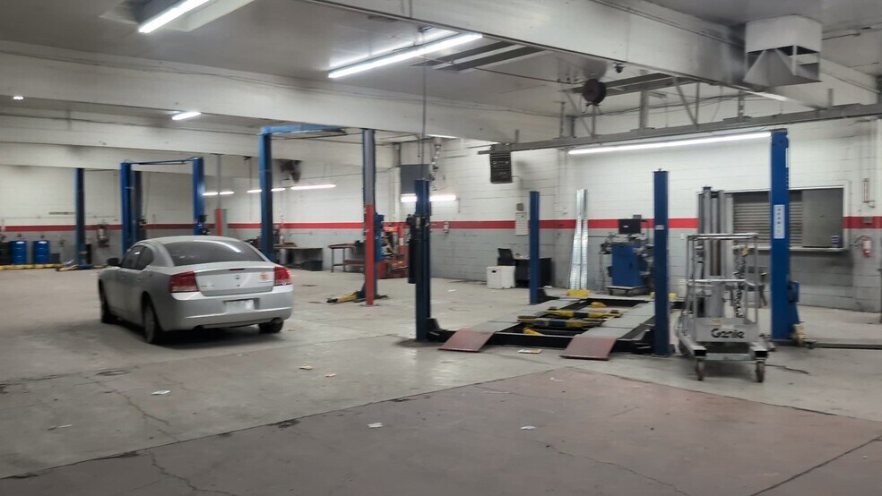 Primary Photo Of 3024 Fremont St, Las Vegas Auto Dealership For Lease