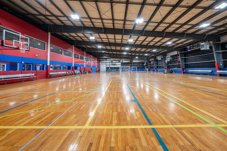 More Photos Of 32 Still River Dr, New Milford Industrial For Sale