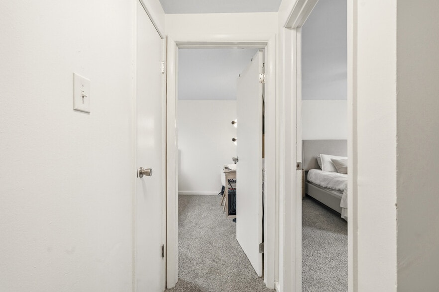 More Photos Of 3801 Hilpert St, Pittsburgh Apartments For Sale