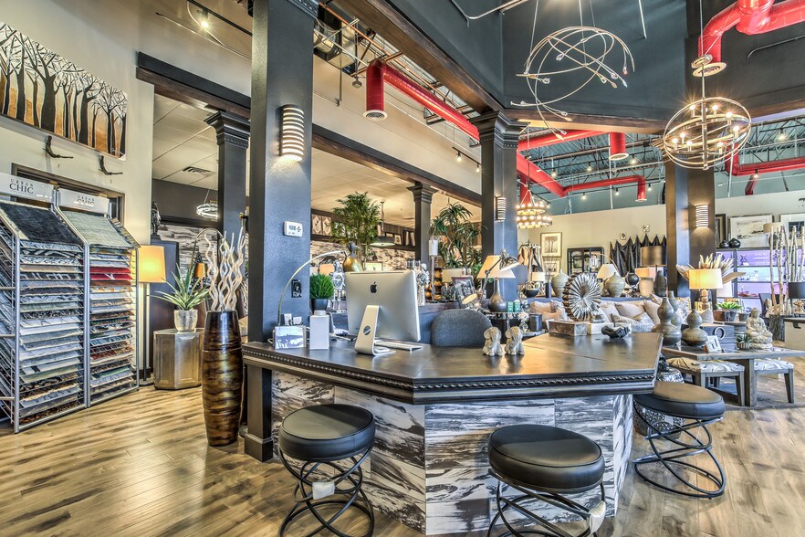 More Photos Of 4855 W Nevso Dr, Las Vegas Office For Sale