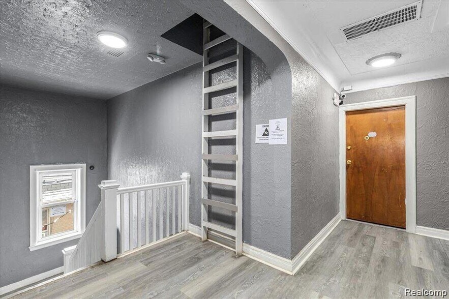 More Photos Of 13535 La Salle Blvd, Detroit Multifamily For Sale