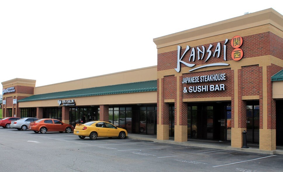 More Photos Of 1370 Veterans Pky, Clarksville Unknown For Lease