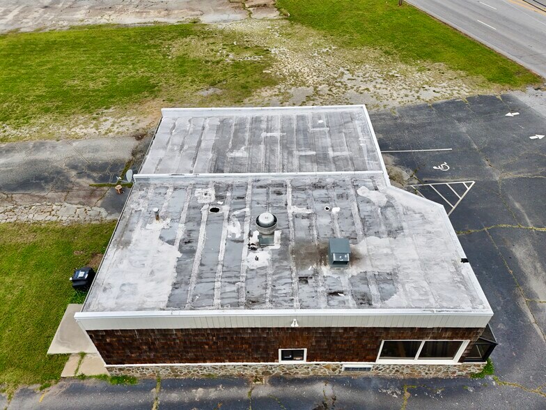 More Photos Of 28024-28032 Us-76 Hwy, Clinton Storefront For Sale