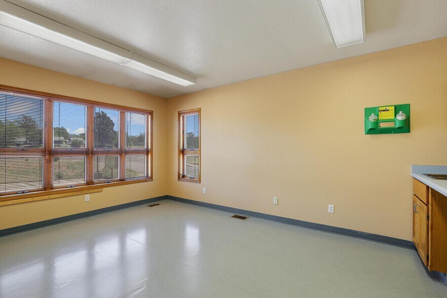 More Photos Of 1106 N Beeline Hwy, Payson Medical For Lease