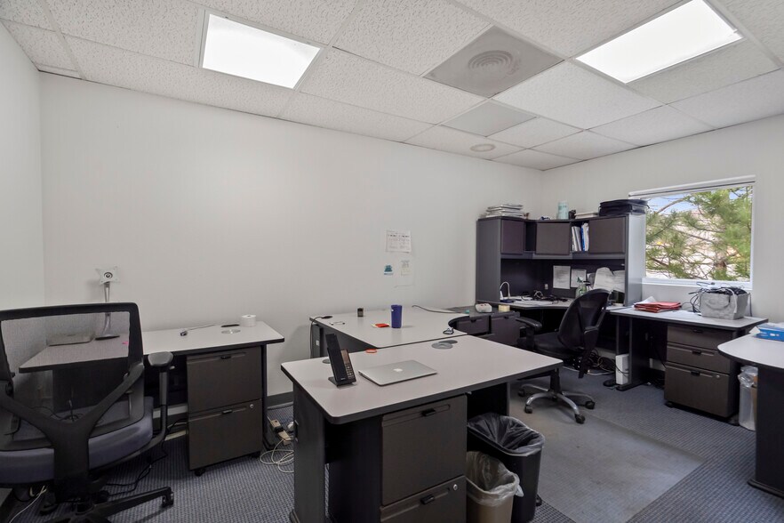 More Photos Of 4985 N 30th St, Colorado Springs Manufacturing For Sale