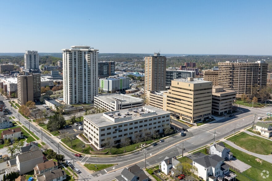 More Photos Of 501 Fairmount Ave, Towson Office For Lease