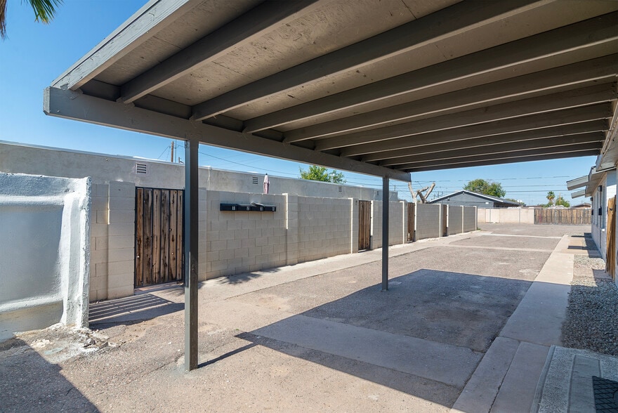 More Photos Of 2142 E Taylor St, Phoenix Multifamily For Sale