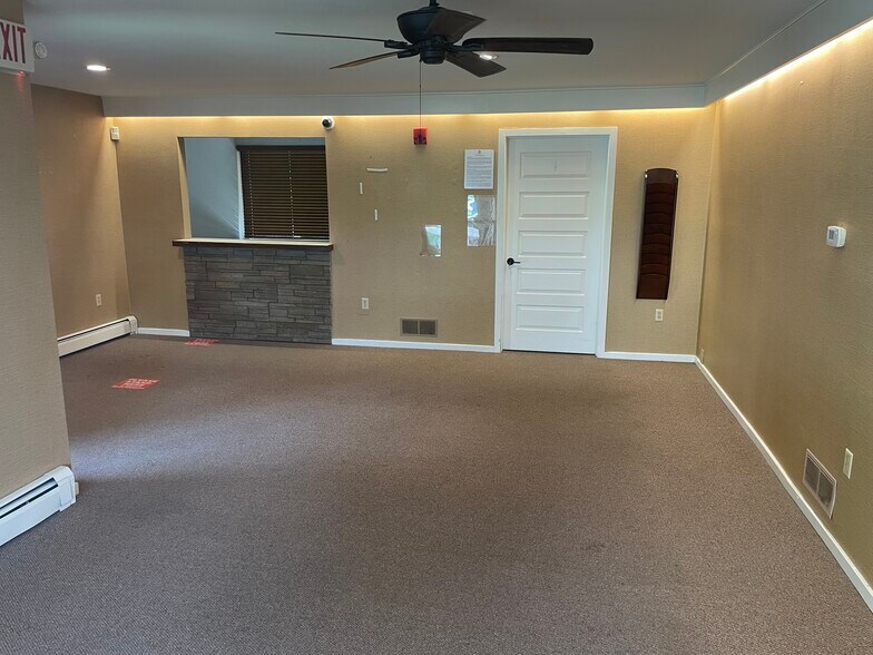 More Photos Of 1327 Old York Rd, Abington Medical For Sale