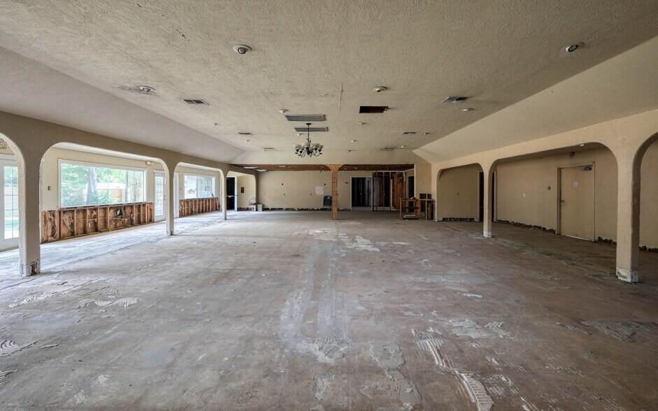 More Photos Of 30291 FM 1488 Rd, Waller Lodge Meeting Hall For Sale