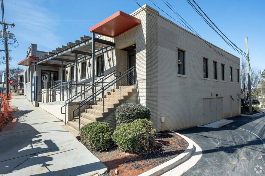 More Photos Of 504 Rhett St, Greenville Office For Lease