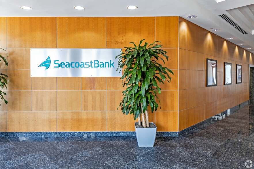 More Photos Of 2090 Palm Beach Lakes Blvd, West Palm Beach Unknown For Lease