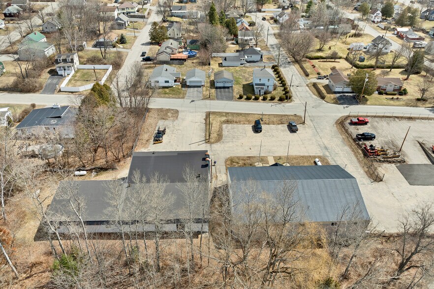 More Photos Of 55 Maynesboro St, Berlin Industrial For Sale