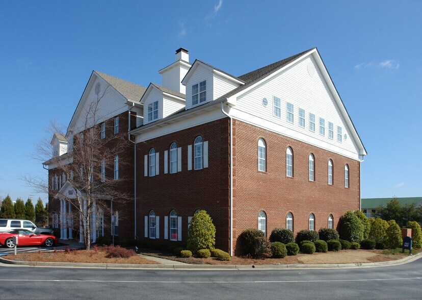 More Photos Of 100 Colony Park Dr, Cumming Bank For Sale