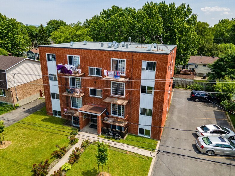 More Photos Of 3375 Rue Gélineau, Longueuil Apartments For Sale