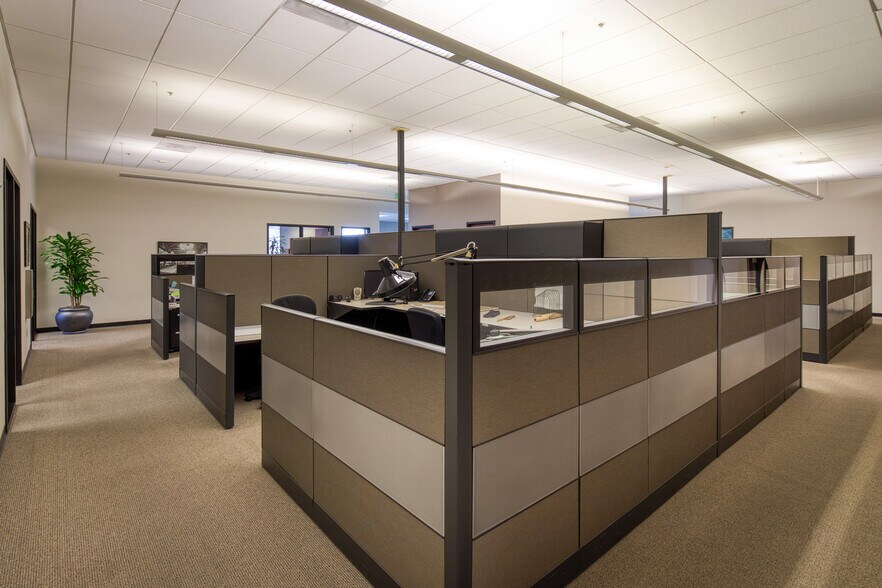 More Photos Of 380 Industrial Ct, Benicia Warehouse For Sale