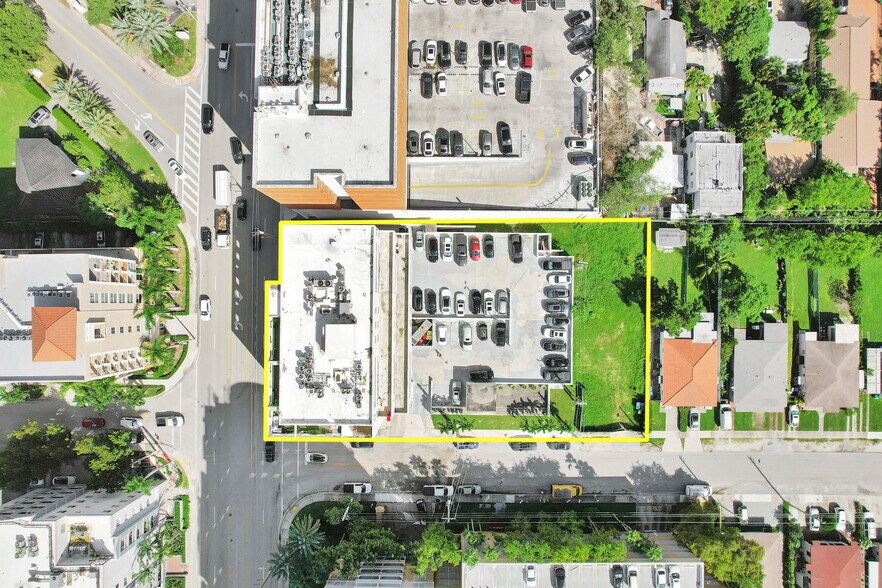 More Photos Of 2645 SW 37th Ave, Miami Medical For Sale