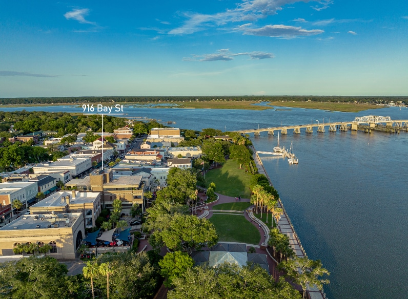 More Photos Of 916 Bay St, Beaufort Office For Sale