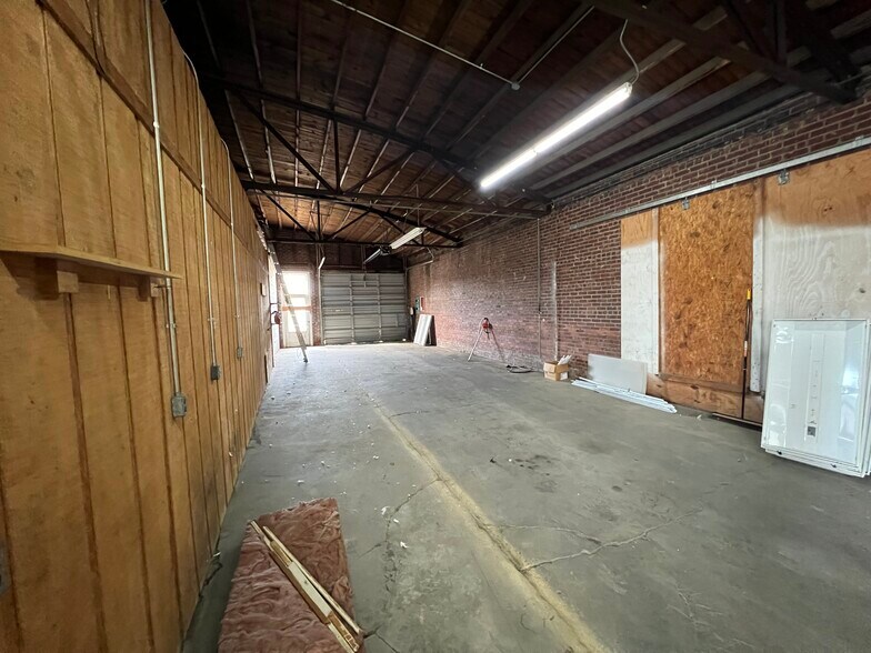 More Photos Of 353 Harwood St, Albemarle Light Distribution For Sale