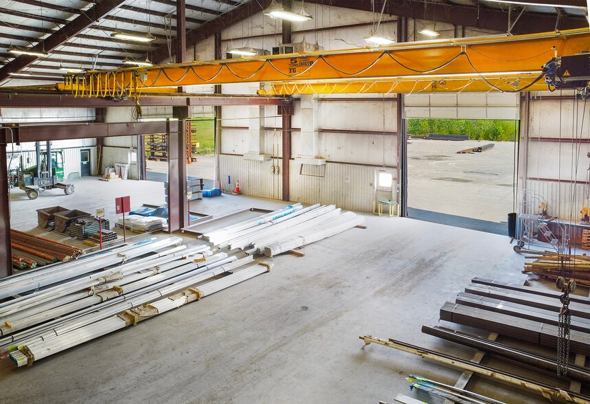 More Photos Of 8102 County Road 313 E, Tyler Distribution For Sale