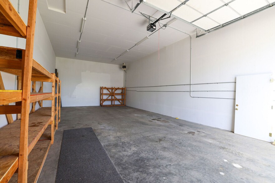 More Photos Of 460 Krahn Ln, McCall Warehouse For Sale