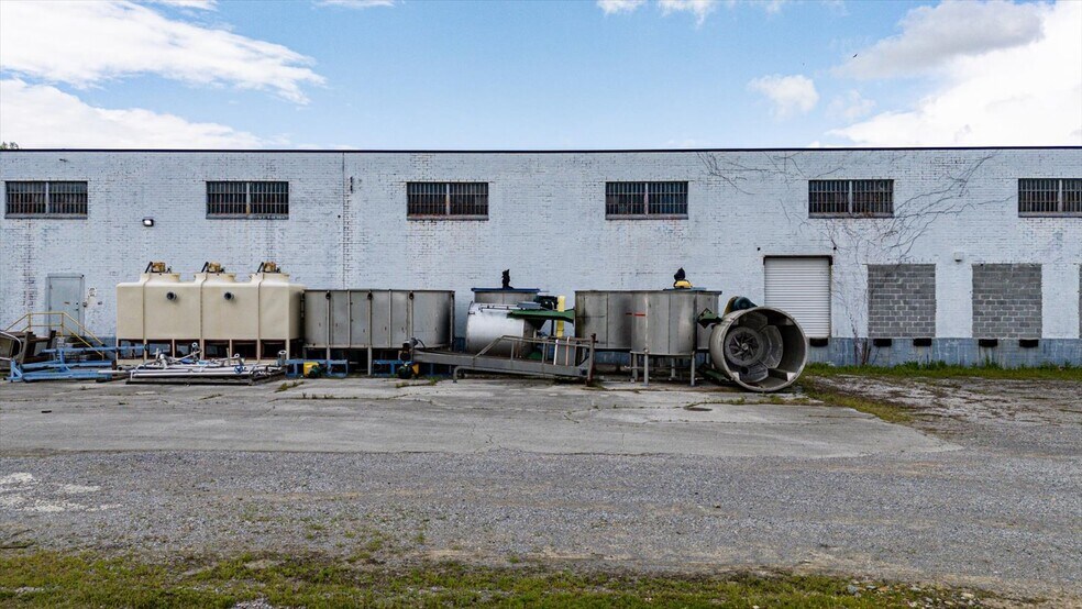 More Photos Of 15509 Dayton Pike, Sale Creek Warehouse For Sale