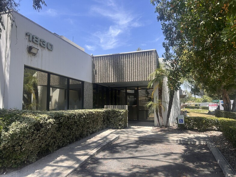 Primary Photo Of 1830 Commercenter East, San Bernardino Medical For Lease