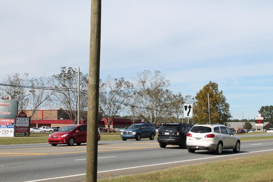 More Photos Of 5701 N 85 Hwy, Crestview Land For Sale