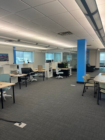 More Photos Of 14193 S Minuteman Dr, Draper Office Residential For Lease