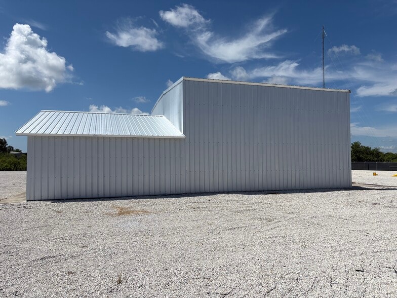 More Photos Of 2655 Parrish Rd, Cocoa Land For Lease