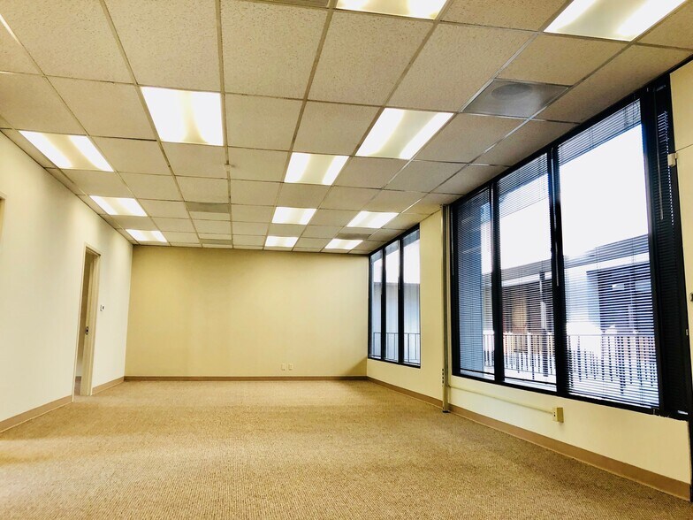 More Photos Of 3080 Olcott St, Santa Clara Office For Lease
