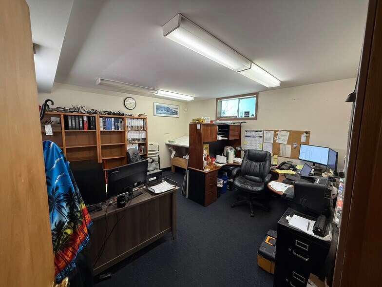 More Photos Of 205 S Dawson St, Seattle Manufacturing For Lease