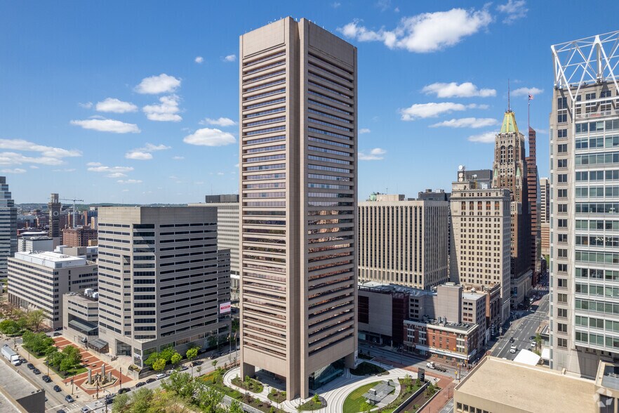 More Photos Of 100 Light St, Baltimore Office For Lease