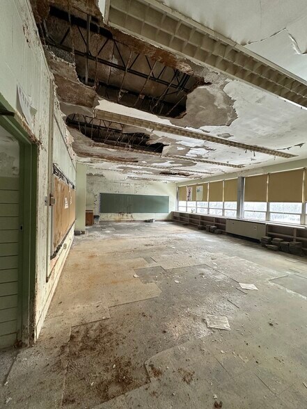 More Photos Of 252 Fordyce St, Pittsburgh Schools For Sale