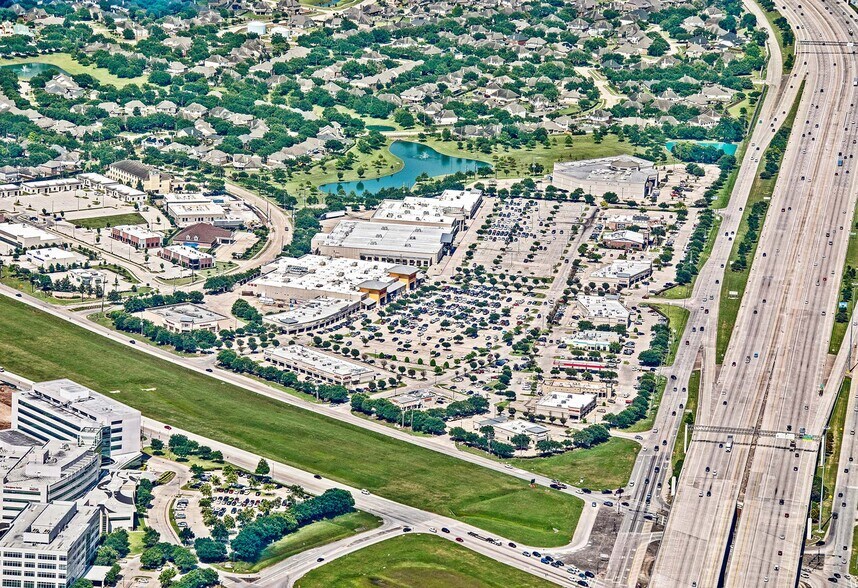 More Photos Of 19660-20030 Southwest Fwy, Sugar Land Unknown For Lease