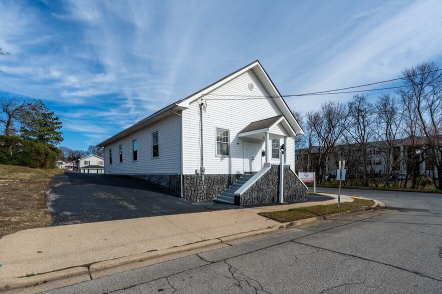 More Photos Of 1025 Maple St, Kingsport Religious Facility For Sale