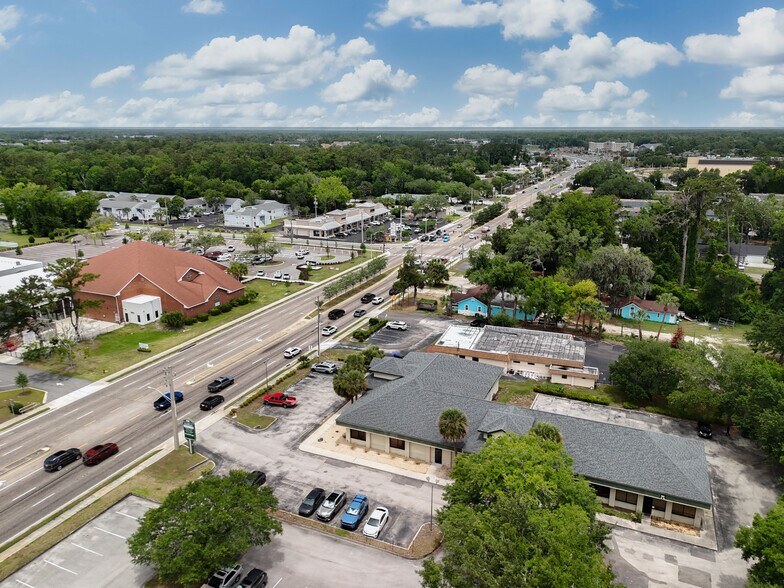 More Photos Of 859 Park Ave, Orange Park Medical For Sale