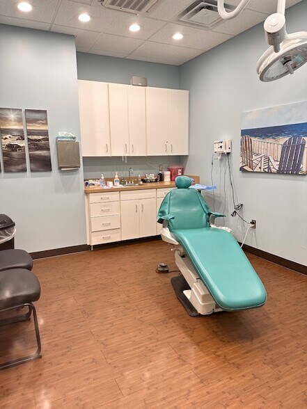 More Photos Of 5084 Villa Linde Pky, Flint Medical For Lease