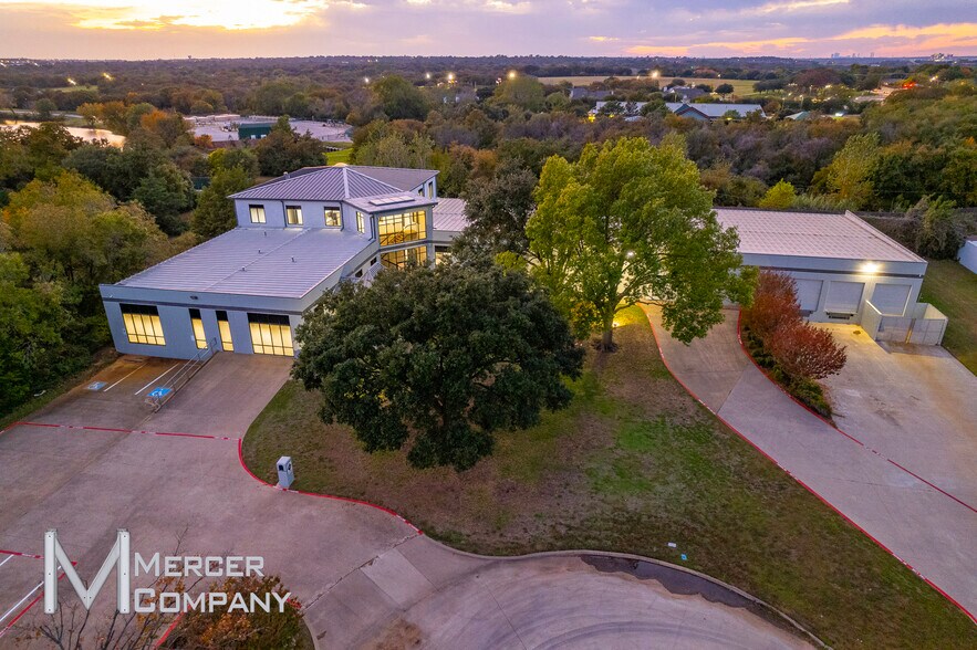 More Photos Of 2320 Michigan Ct, Arlington Light Distribution For Lease