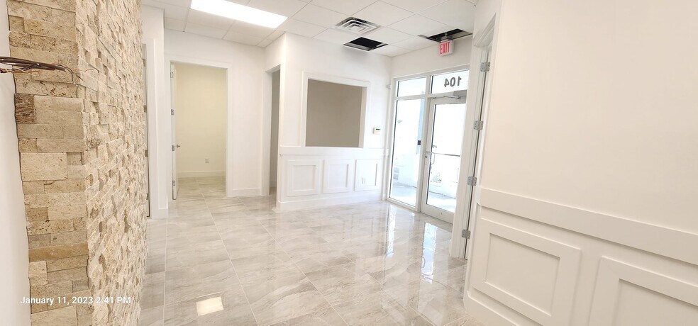 More Photos Of 540 NW University, Port Saint Lucie Office Residential For Sale